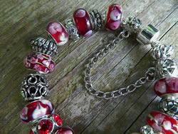 Red Roses Bracelet